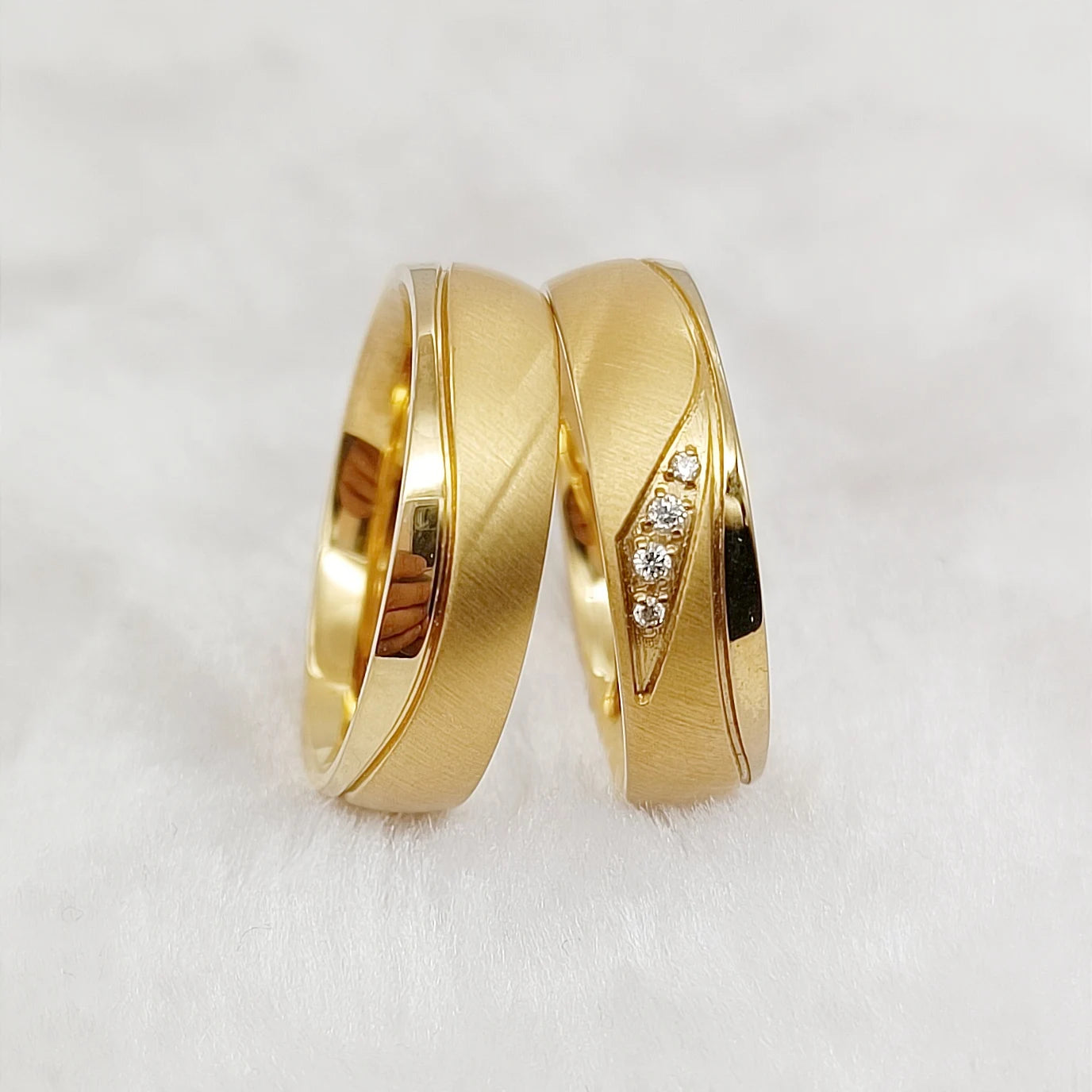 High Quality Western Italian Korean 18k Gold Plated Stainless Steel Jewelry Wedding Rings Couple Sets For Men And Women